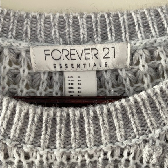 F21 Light Gray Texture Sweater - S - Picture 3 of 4